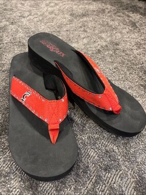 University of Cincinnati Red Studded Flip Flops with Black Platform Sole